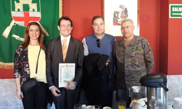 Ángel Pérez, consultor en Prevención de Zaragoza, reconocido por el Ministerio de Defensa