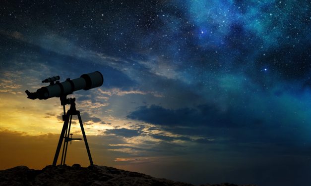 Bajo las estrellas <br>Destinos para observar el cielo nocturno en España</br>
