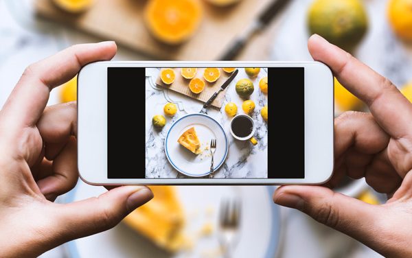 Smartphone vs cámara analógica: las mejores apps para los amantes de la fotografía