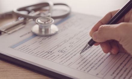 ¿Cómo responder a una solicitud de informe médico?